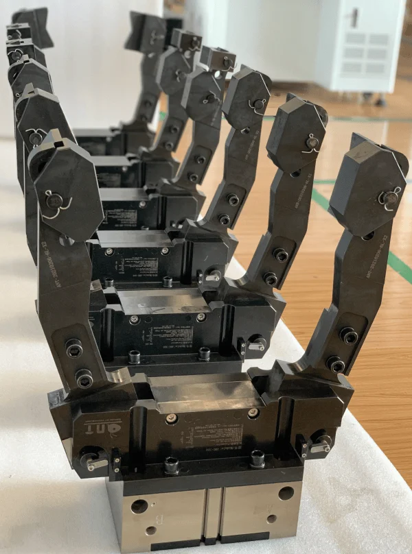 XTJ CNC provides custom CNC machining services for a wide range of robot arm components used in industrial robots